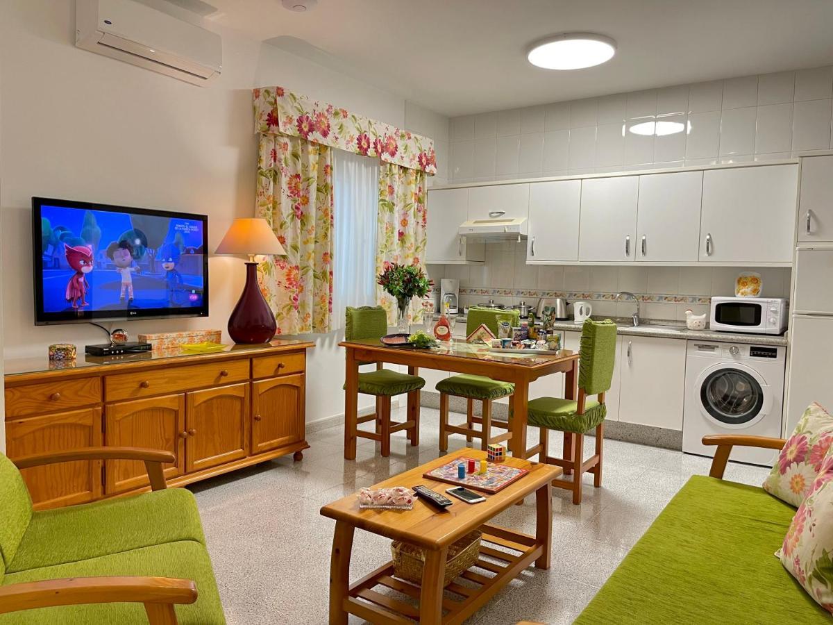 Emycanarias Holiday Homes Vecindario Vecindario  Εξωτερικό φωτογραφία