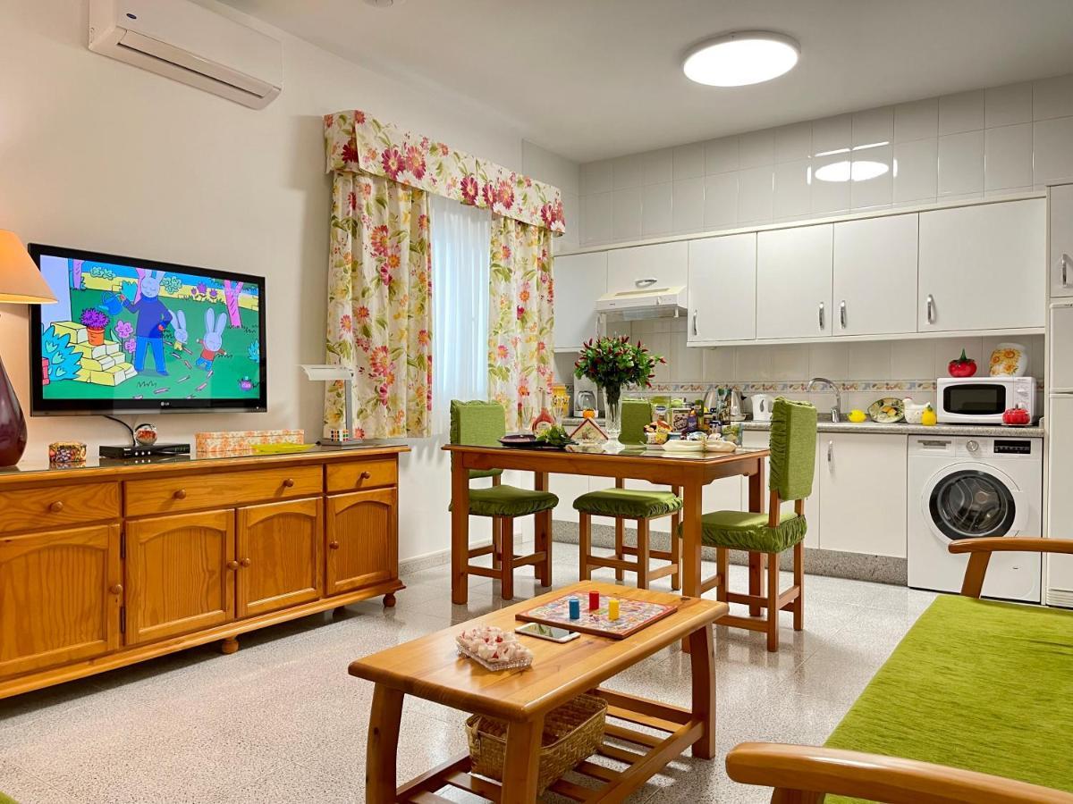 Emycanarias Holiday Homes Vecindario Vecindario  Εξωτερικό φωτογραφία