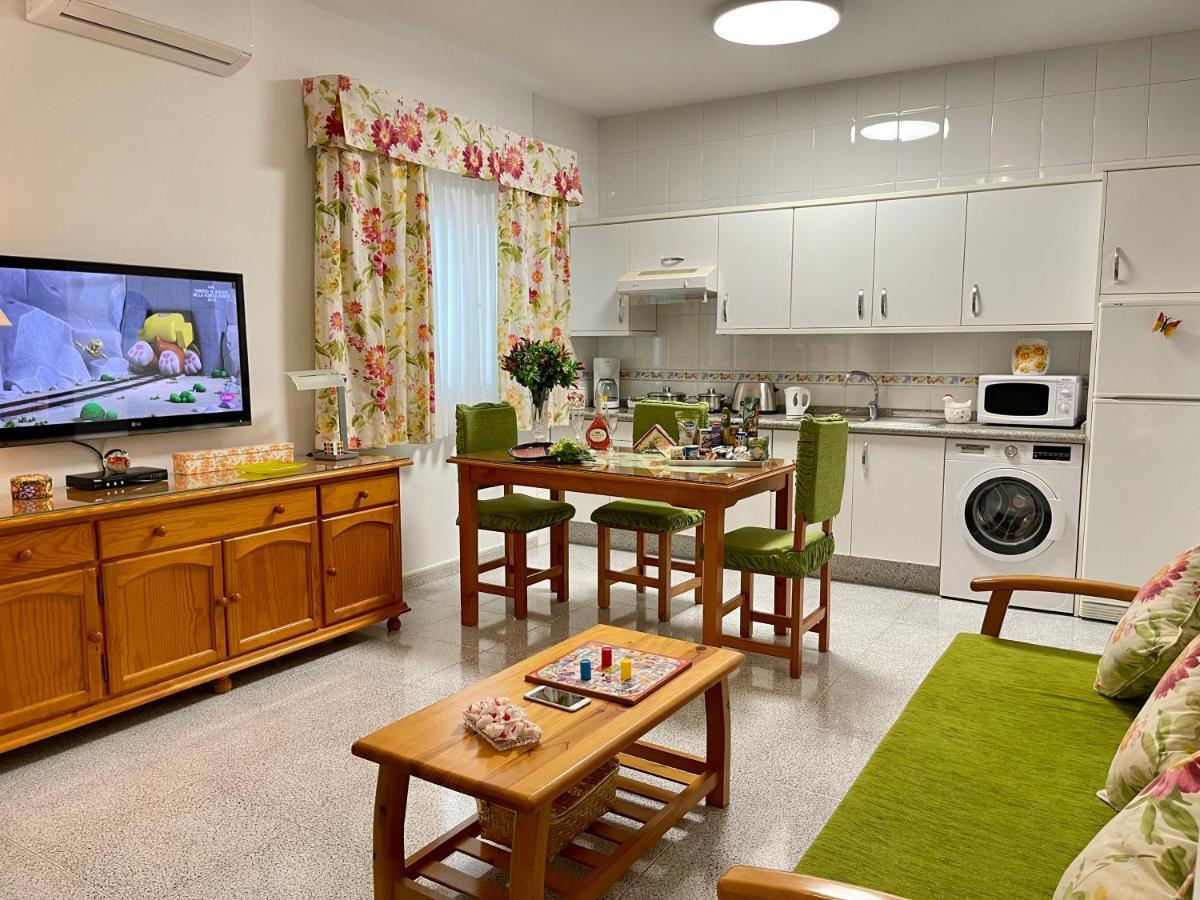 Emycanarias Holiday Homes Vecindario Vecindario  Εξωτερικό φωτογραφία