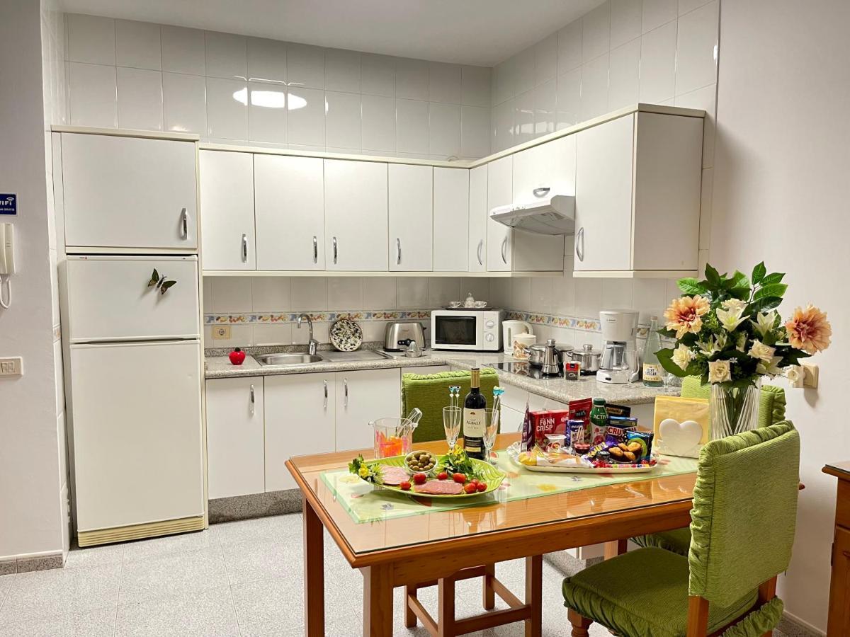 Emycanarias Holiday Homes Vecindario Vecindario  Εξωτερικό φωτογραφία